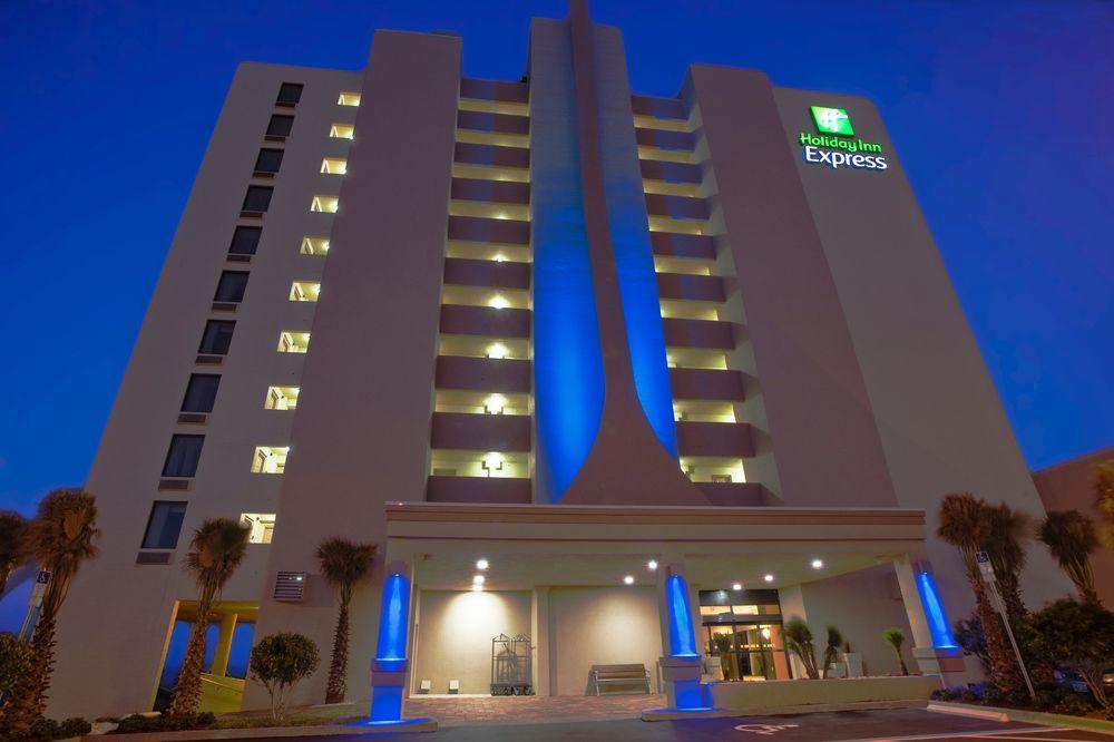 Holiday Inn Express & Suites Oceanfront Daytona Beach Shores By Ihg Esterno foto