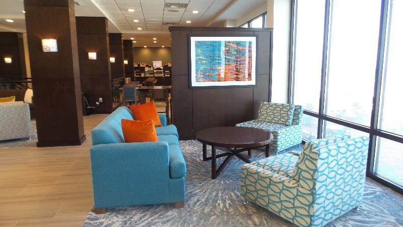 Holiday Inn Express & Suites Oceanfront Daytona Beach Shores By Ihg Esterno foto
