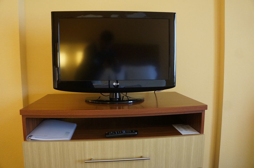 Holiday Inn Express & Suites Oceanfront Daytona Beach Shores By Ihg Esterno foto